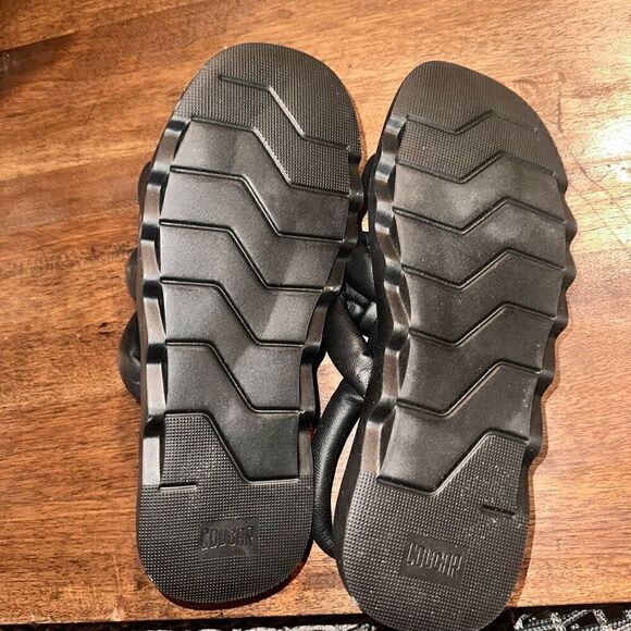 NWOB Cougar Juliana Sandal - Picture 9 of 9